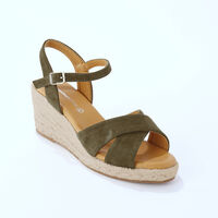 Sandales et espadrilles